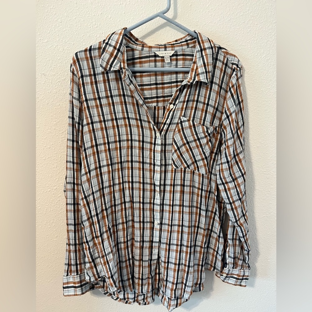 Plaid long sleeve button up